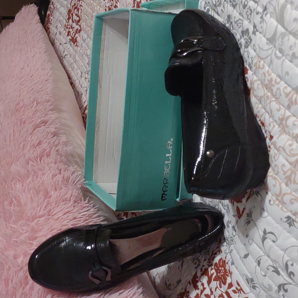 Marbella dress/casual shoes size 12W